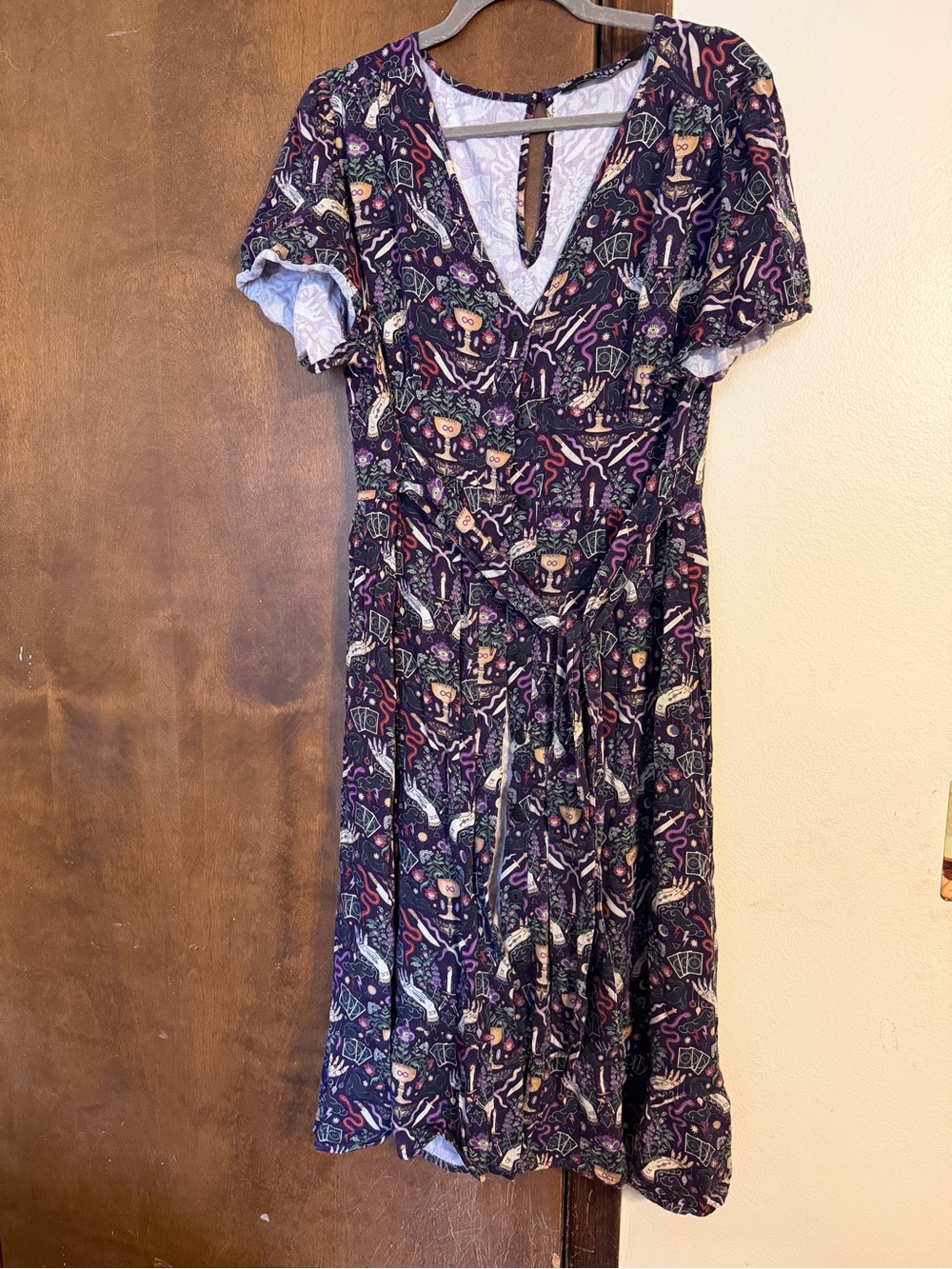 Disturbia Purple Patterned V-Neck Midi Dress